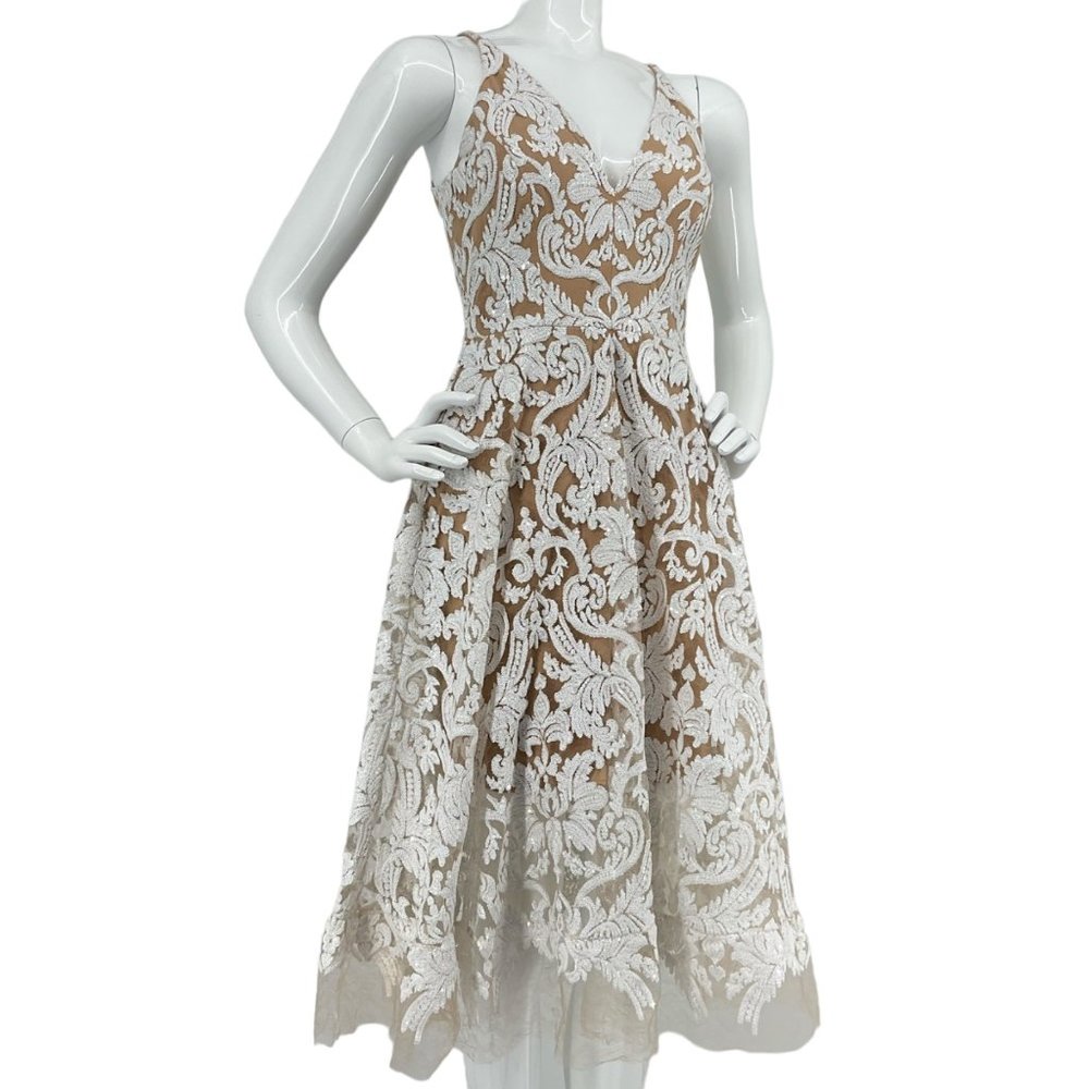 Dress the Population Dress Womens Sz S Blair Lace MiDi White Nude Msrp $269 - Picture 2 of 14
